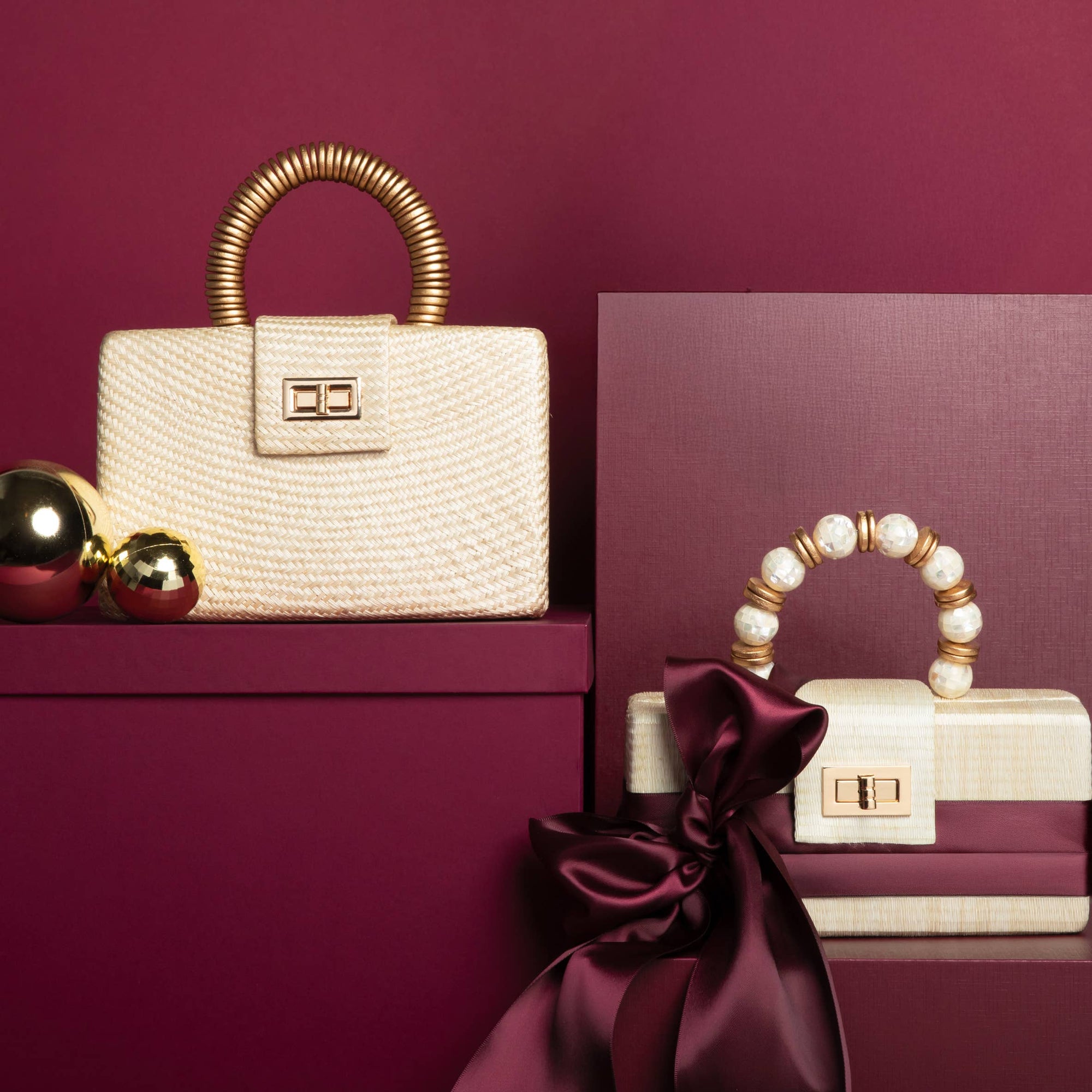 Party Clutch - Cream with Shell Inlay Bead Handle