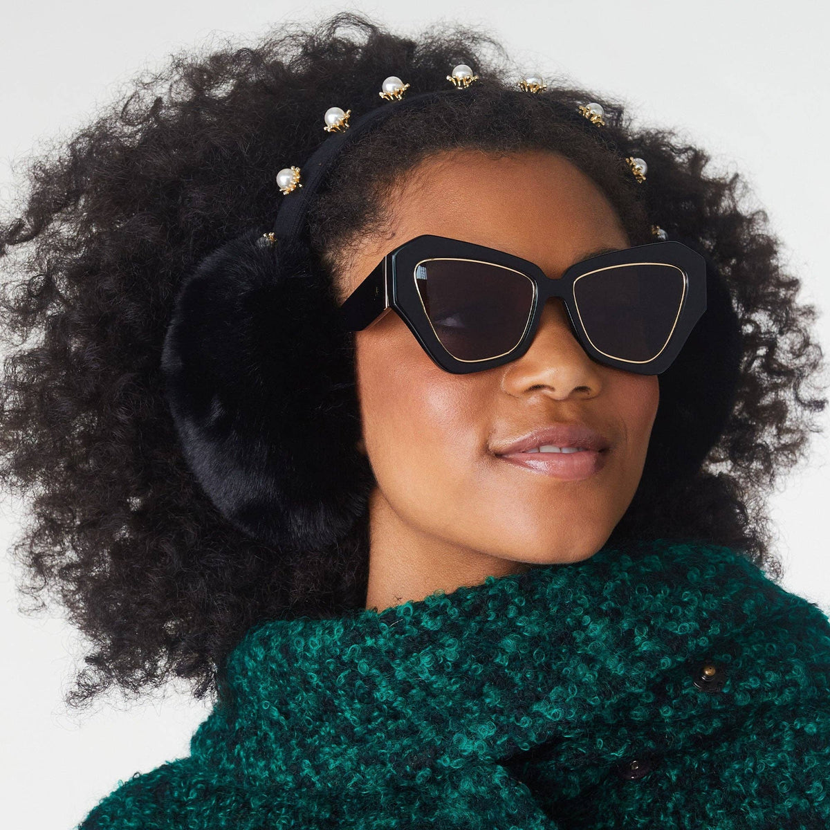 Jet Pearl Starburst Earmuffs