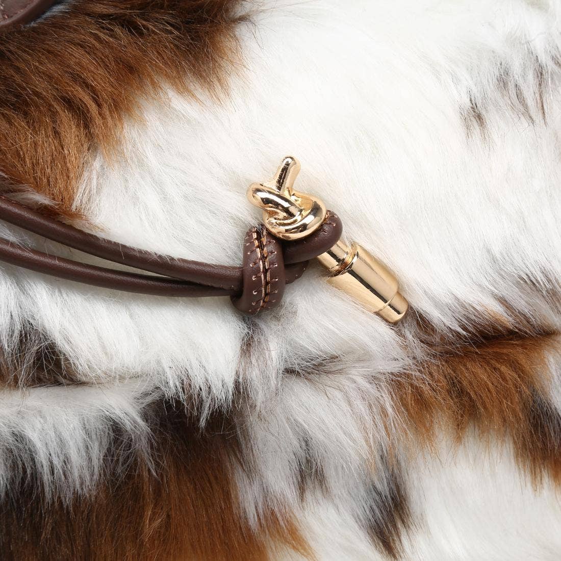 Ada - Cow Crossbody