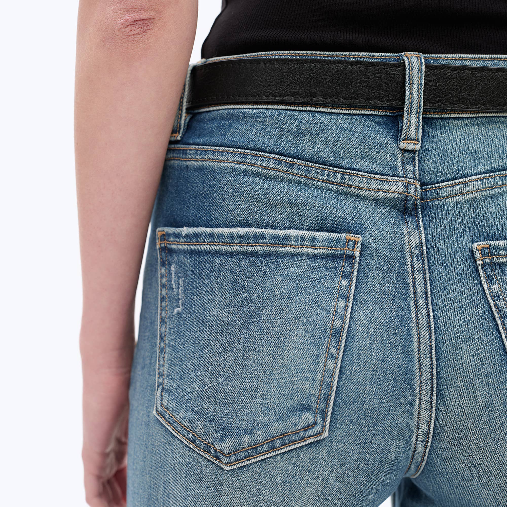 HIGH RISE WIDE LEG DENIM JEANS WITH RAW HEM