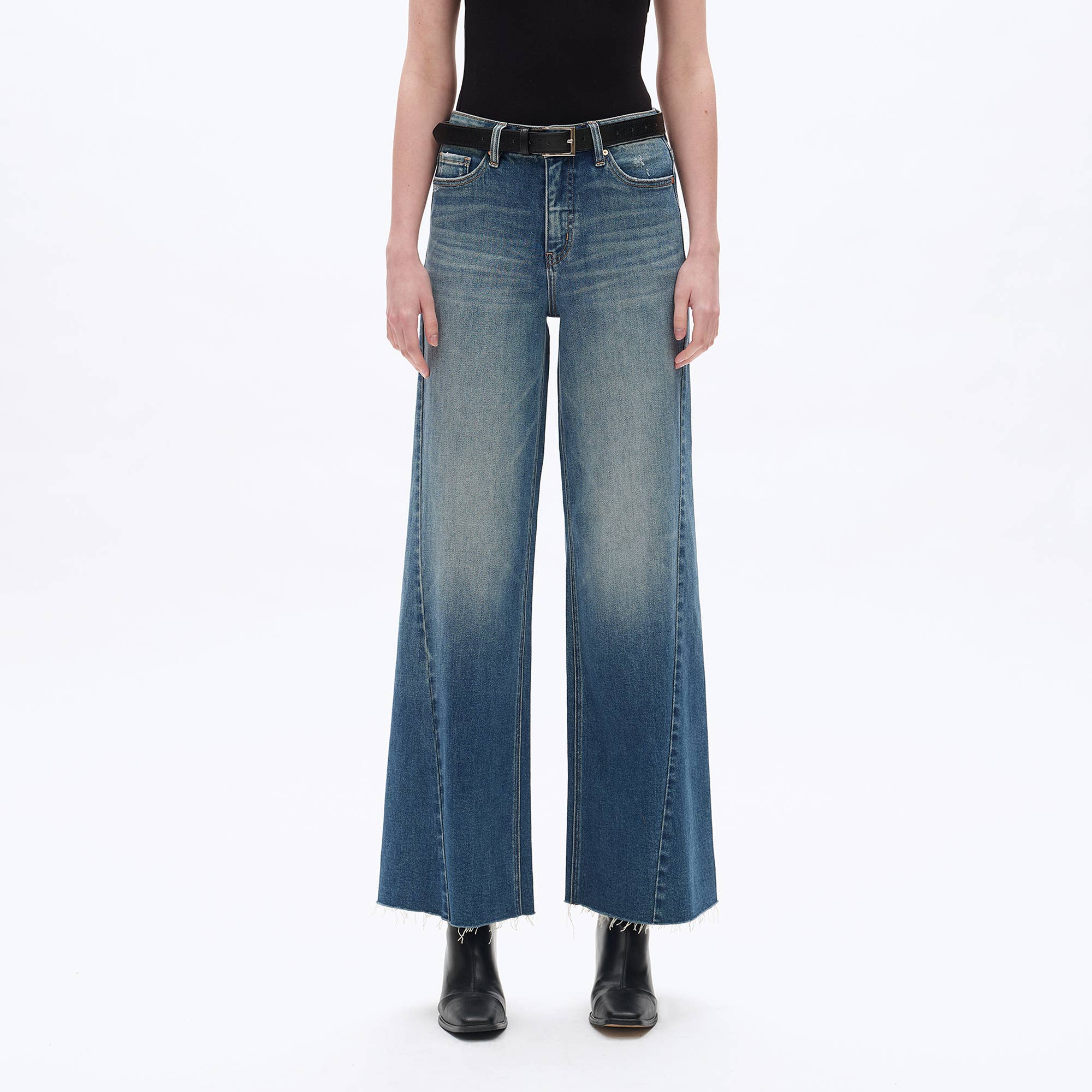 HIGH RISE WIDE LEG DENIM JEANS WITH RAW HEM