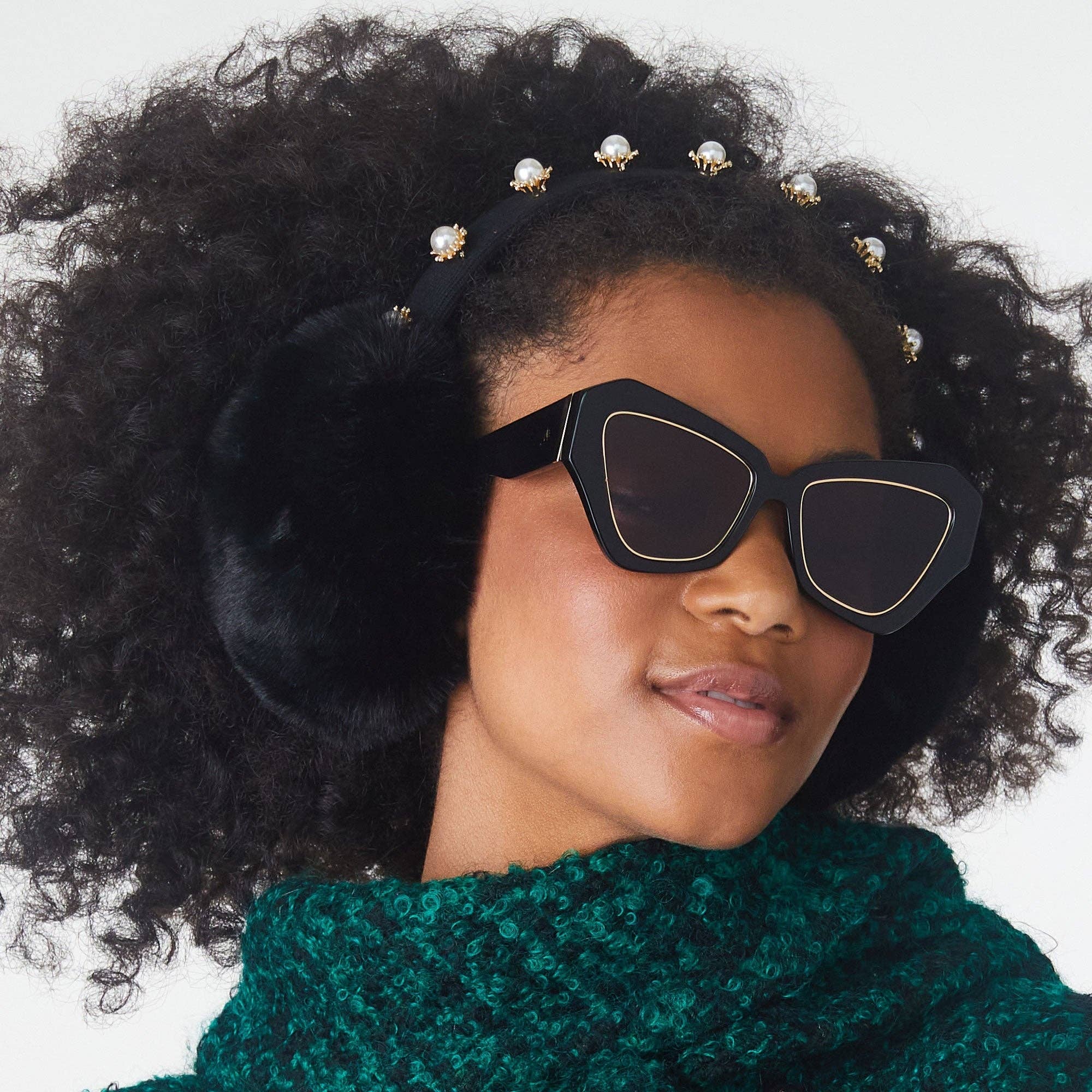 Jet Pearl Starburst Earmuffs