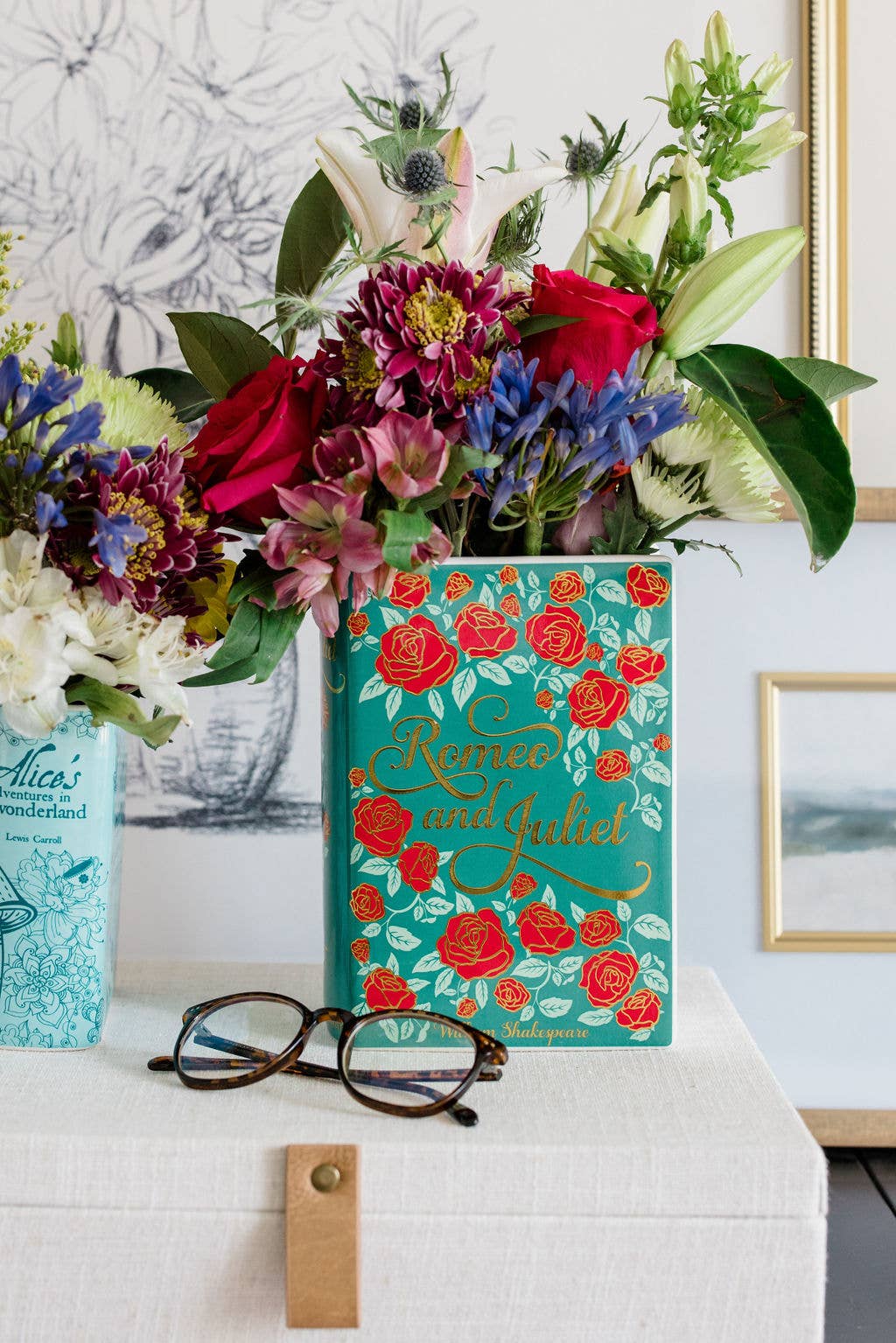 Large Book Vase, Romeo and Juliet