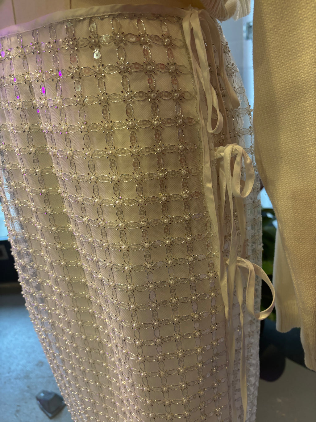 Sequin tie Midi Skirt