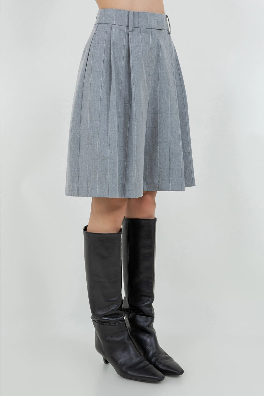 Structured Woven Knee Length Bermuda Shorts - Heather Grey