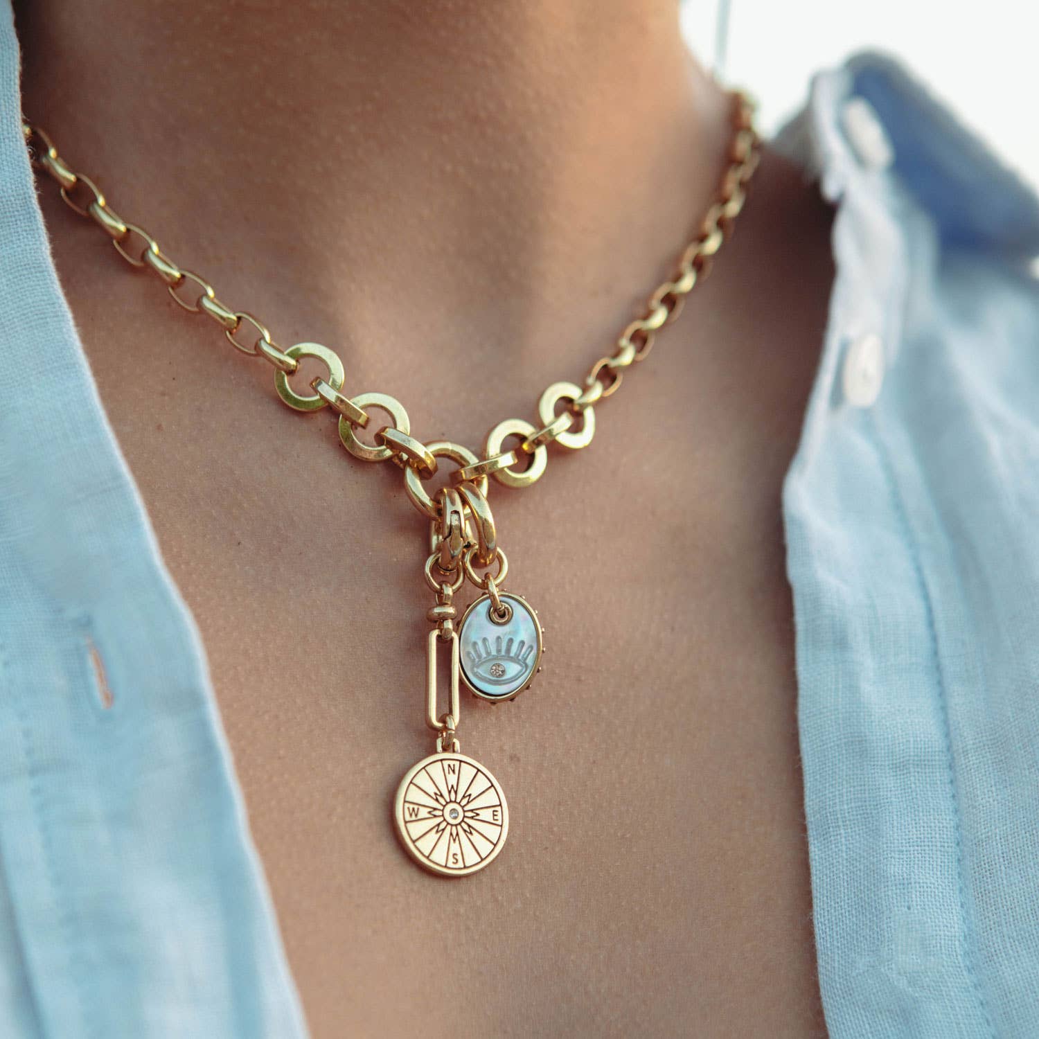 Voyager Necklace White Gold