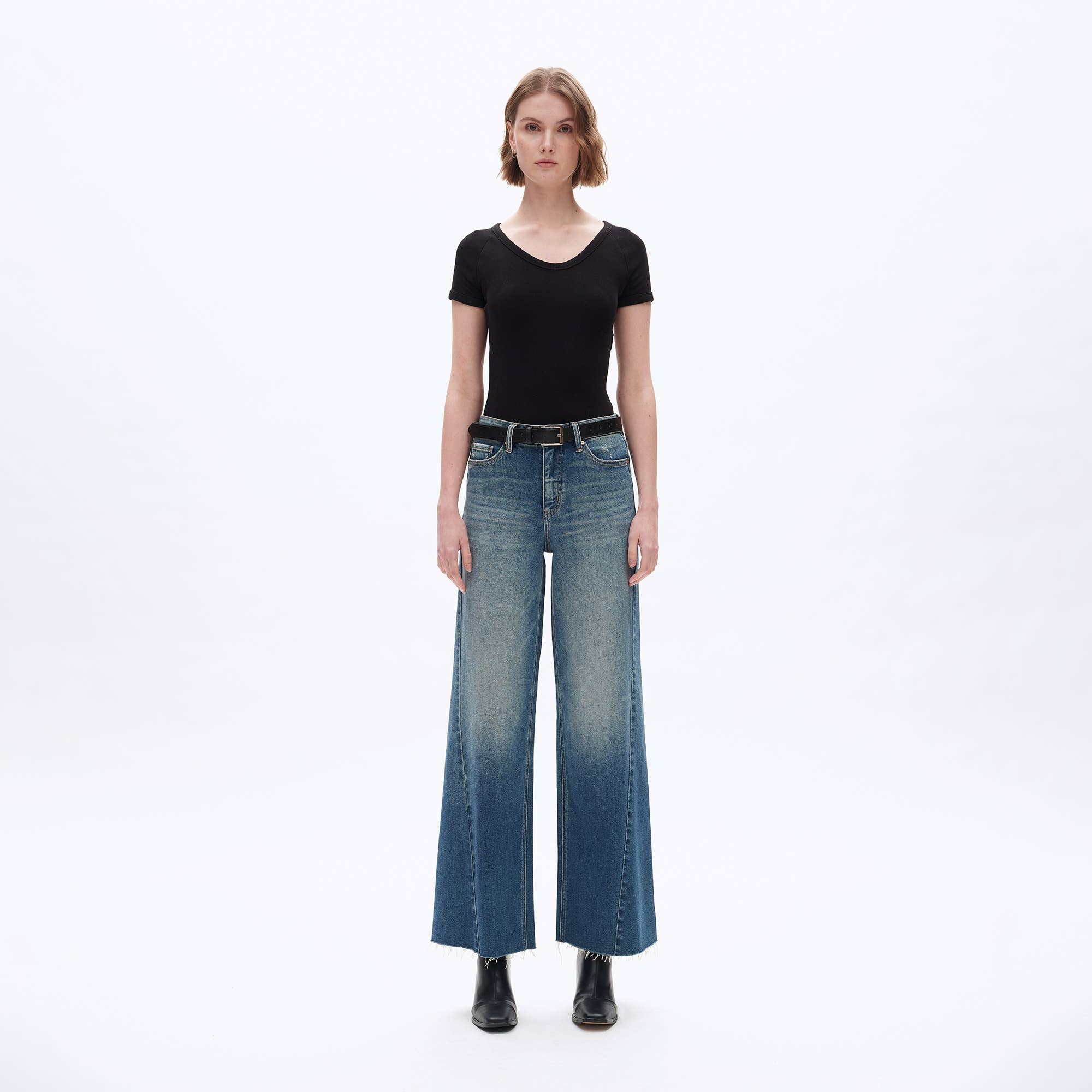 HIGH RISE WIDE LEG DENIM JEANS WITH RAW HEM