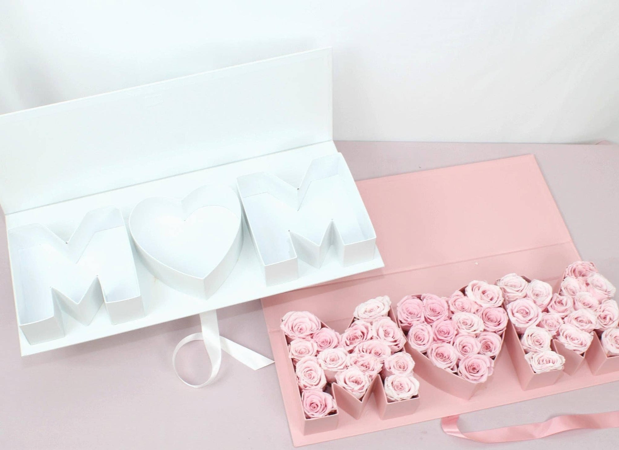 Fillable MOM Letters Flower Gift Box
