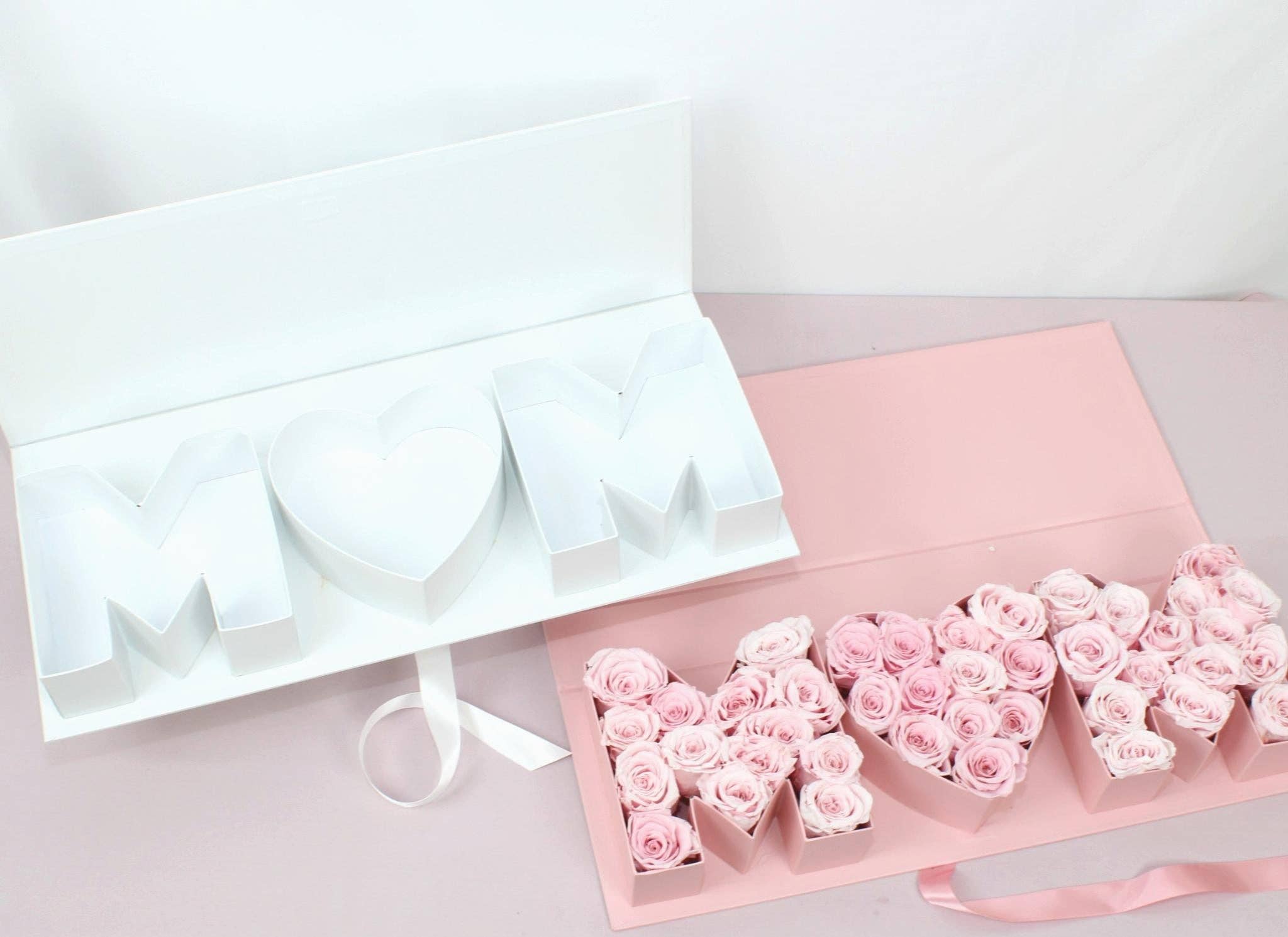 Fillable MOM Letters Flower Gift Box