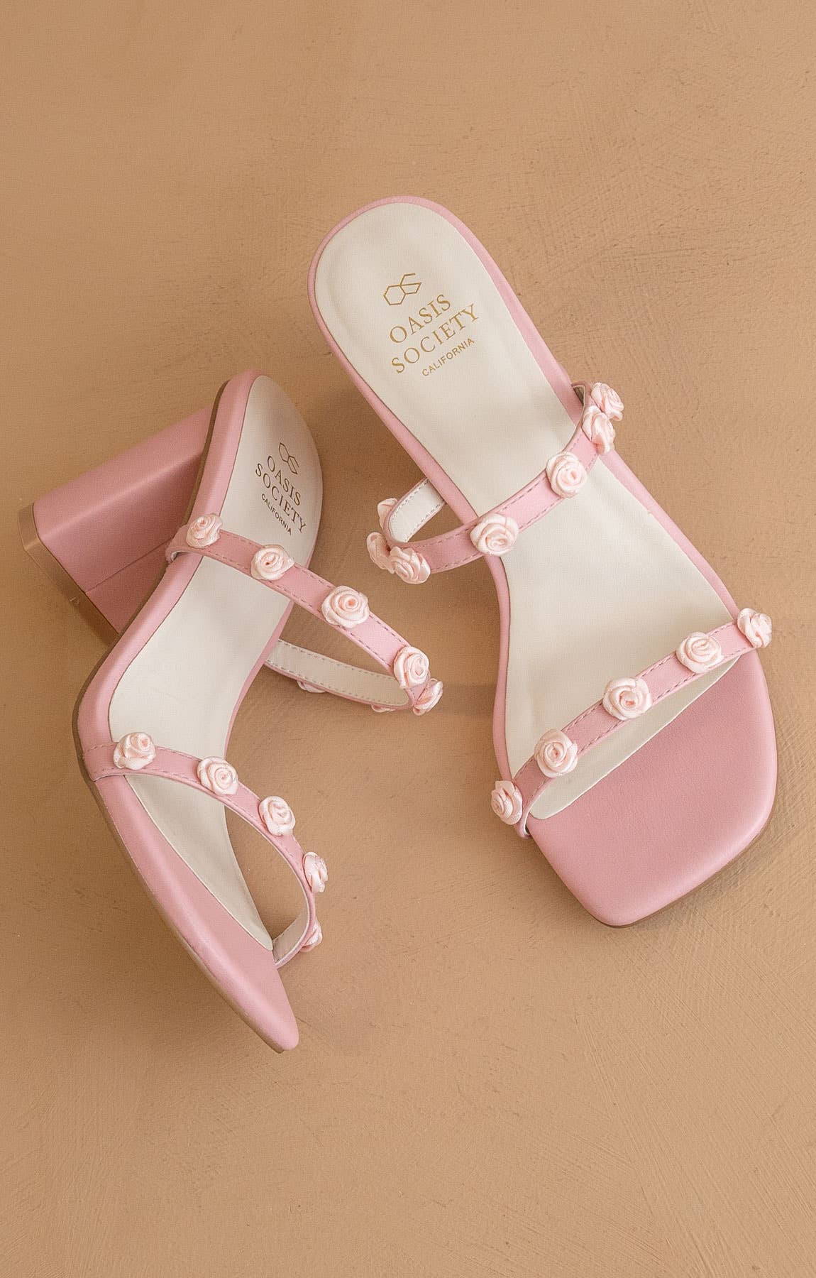 The Nia Pink | Rosette Adorned Heel