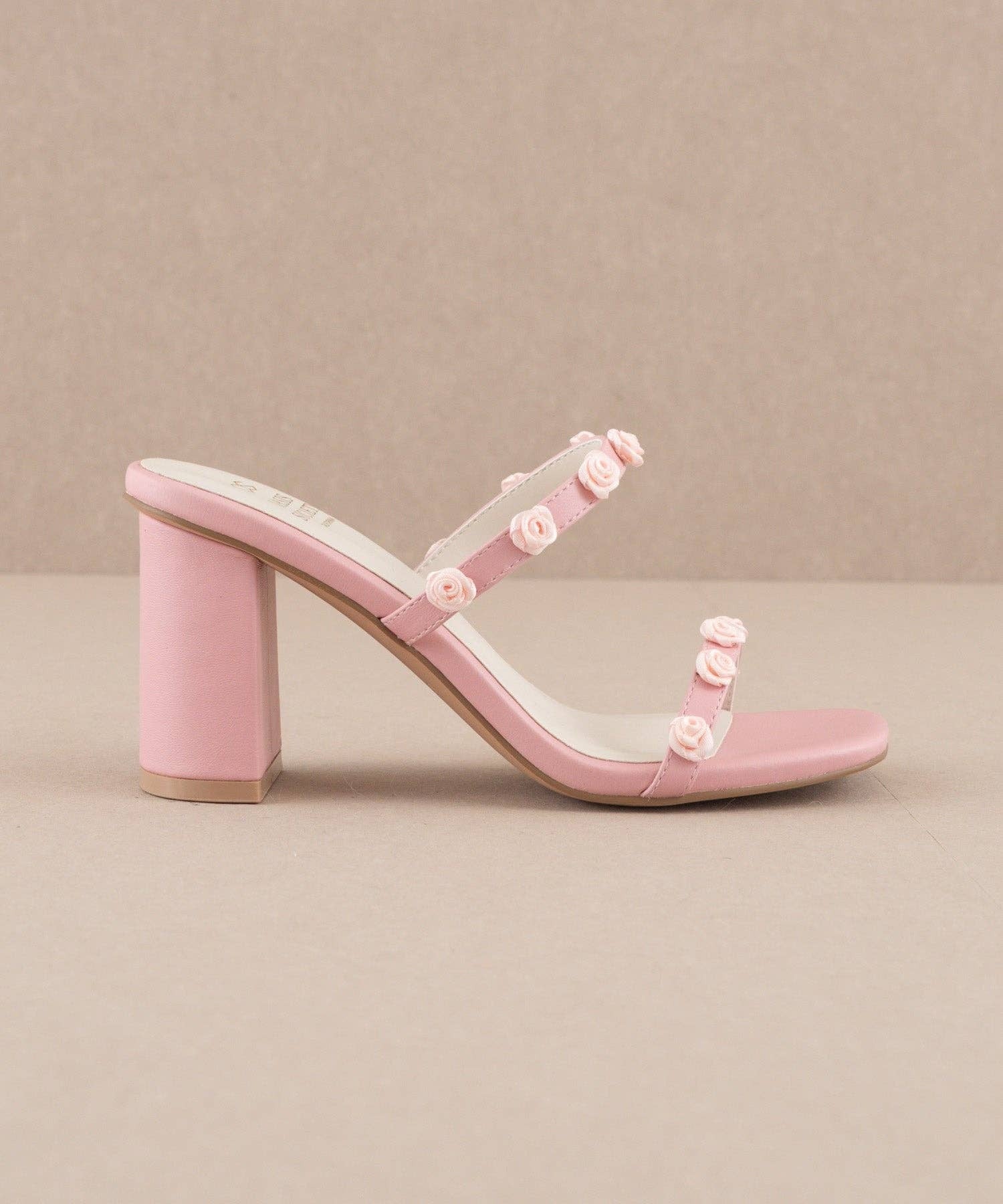 The Nia Pink | Rosette Adorned Heel