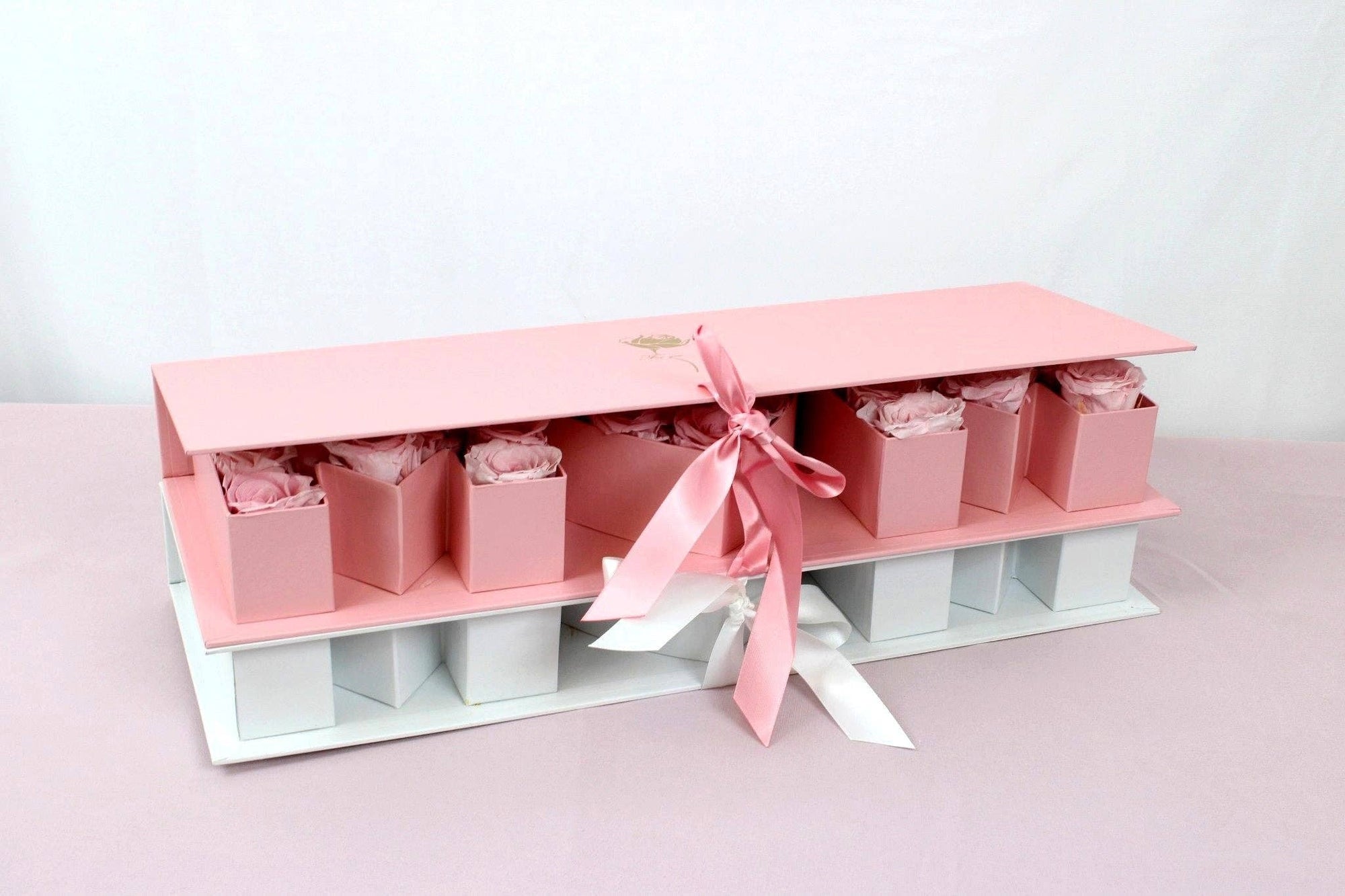 Fillable MOM Letters Flower Gift Box