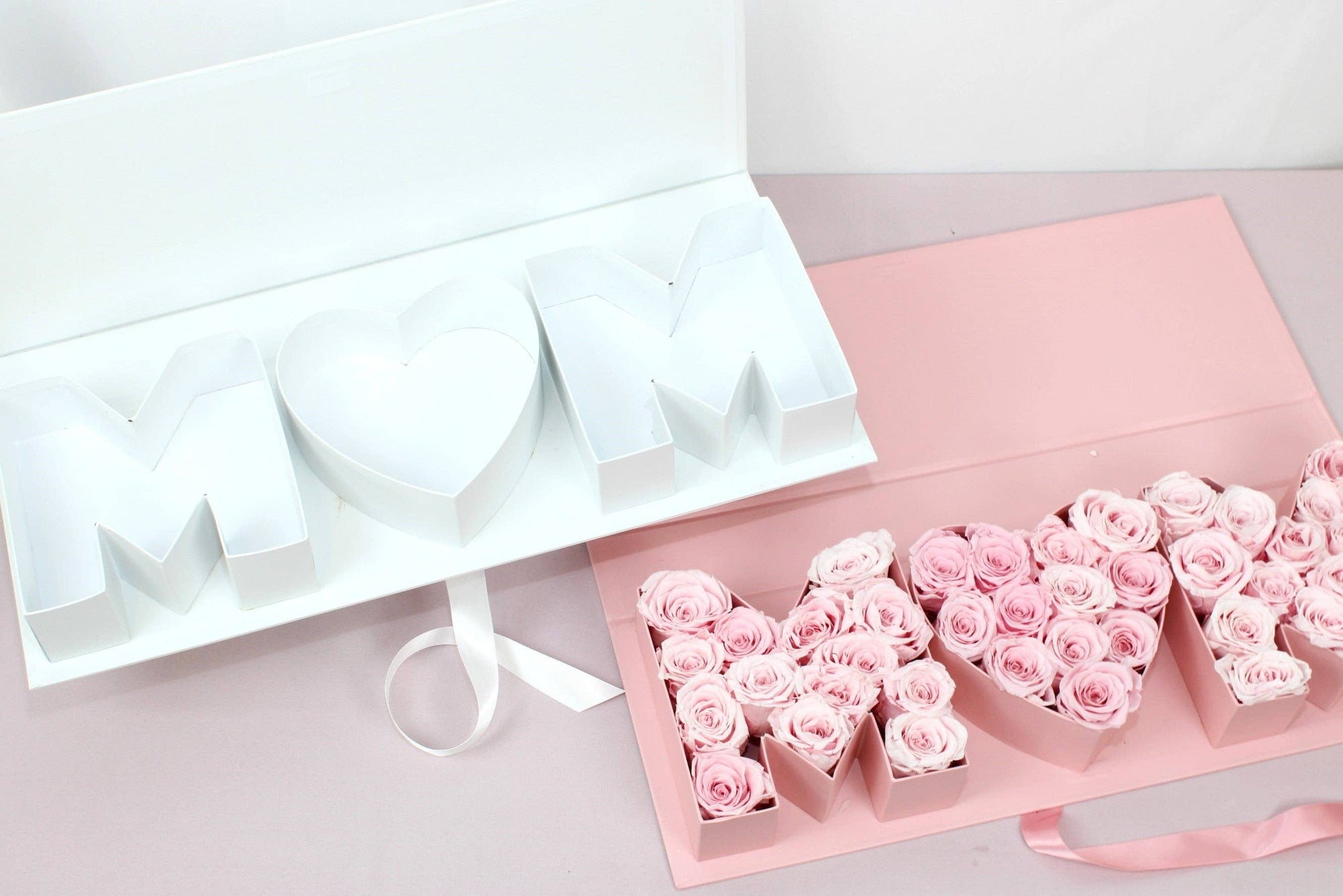 Fillable MOM Letters Flower Gift Box